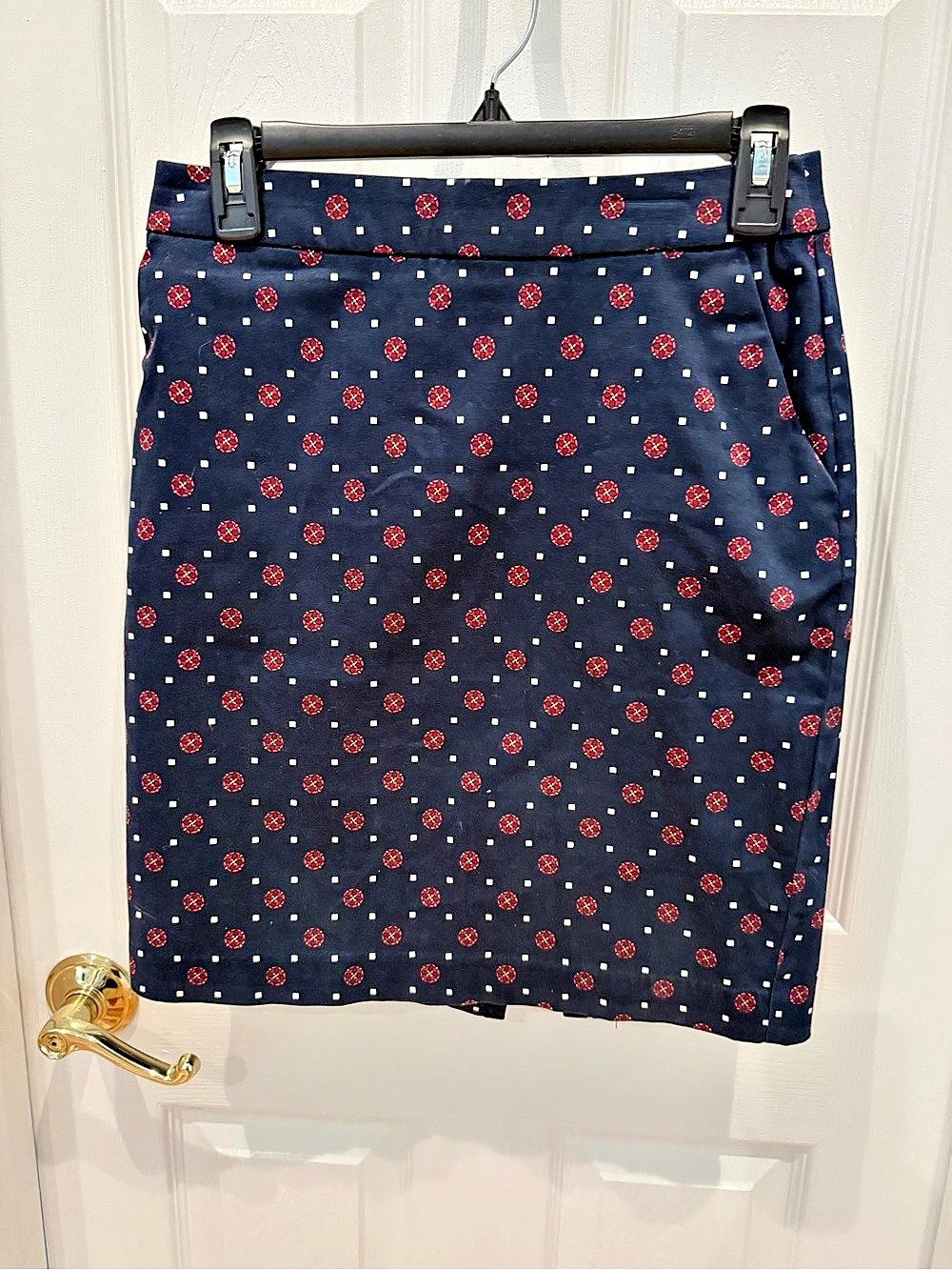 Tommy Hilfiger Polka Dot Pencil Skirt in Blue & Red Size 0